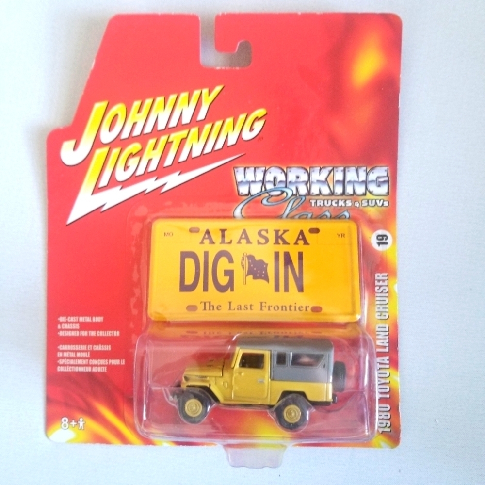 2006 Working Class Johnny Lightning #19 Alaska Yellow 80s Toyota Land Cruiser